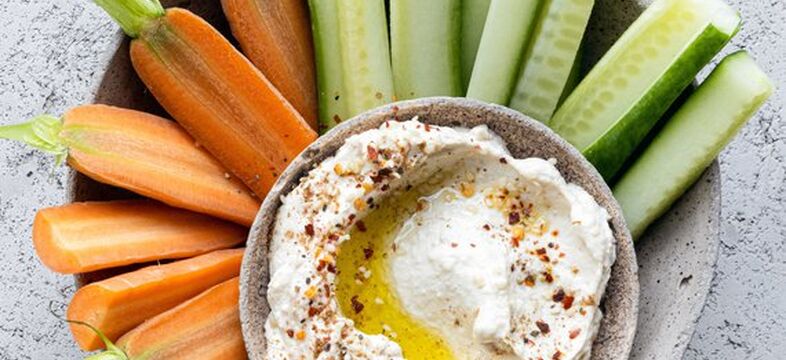 Hummus se zeleninou Hummus se zeleninou